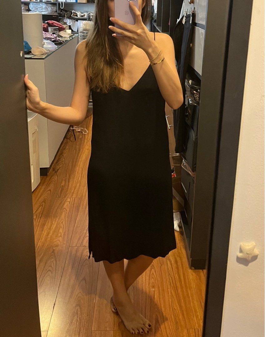 Aritzia Wilfred Free Felicity Dress Women s Fashion Dresses Sets Dresses on Carousell