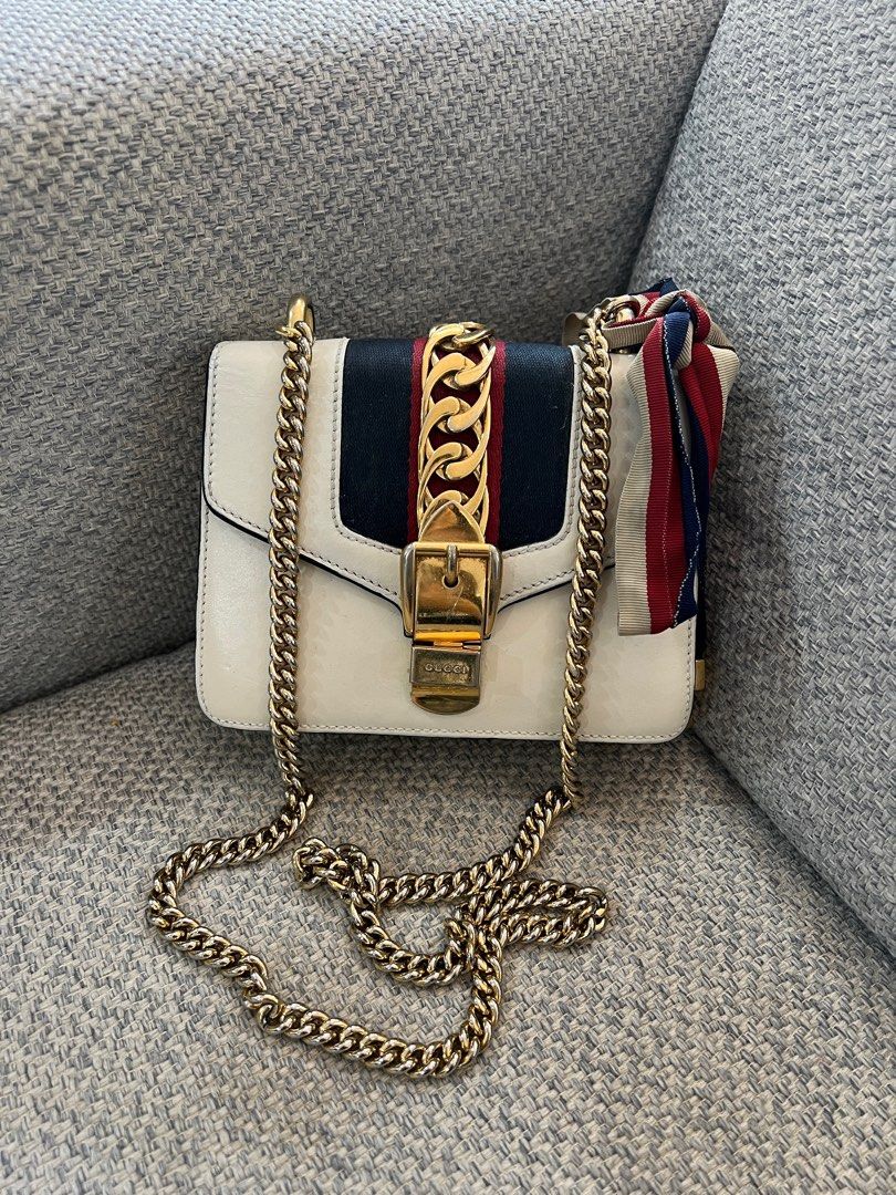 Gucci mini sylvie discount