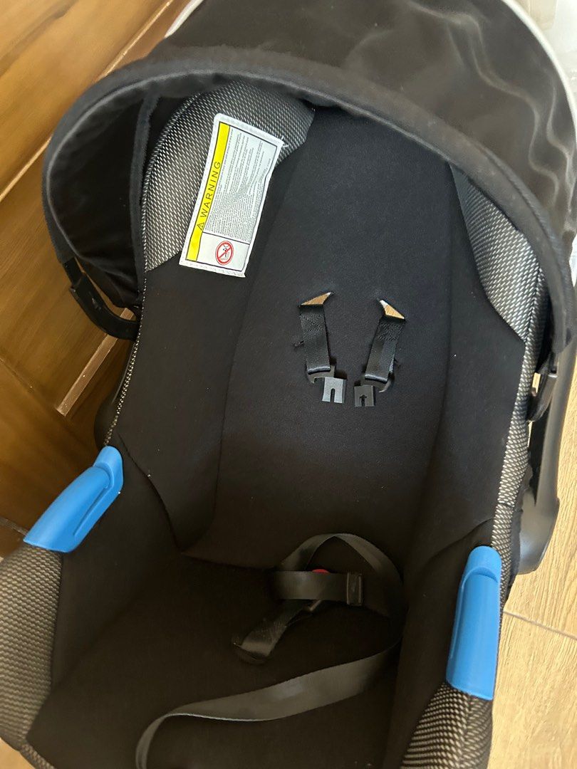 Baby Car Seat (Category: Car Seats) located in Binan City. Submitted by carol2829 (Listing ID 1327234325, Image 1). Description: Bought in Landmark for 3k and selling half the price. It is slightly used and with infant seat..