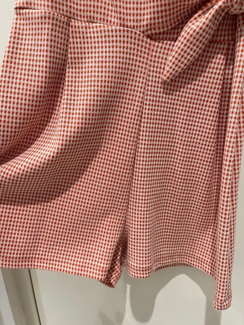 Bershka Romper (Category: Rompers) located in Makati City. Submitted by masterch3f (Listing ID 1327298708, Image 2). Description: — Bershka Romper — Orange/Pink color tone — Size: US M — Used Once — Like brand new — Negotiable 🌺 — MOP: Gcash/UnionBank — Shipping: Metro Manila same day delivery (Grab, Lalamove, etc) only — No returns, refunds, or exchanges RFS: Declutterring.