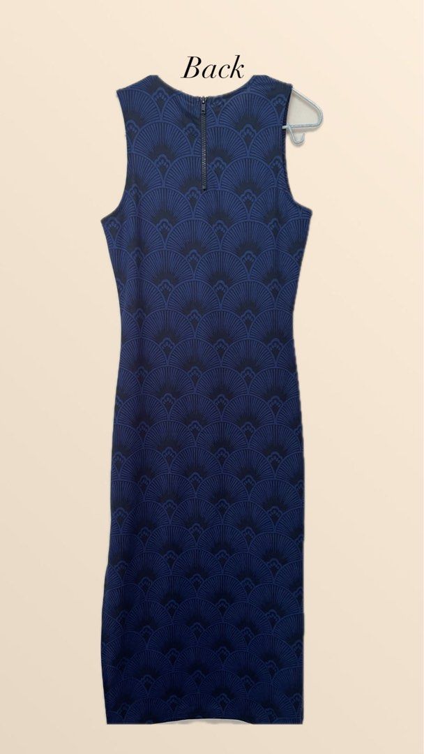 Blue midi dress (Category: Dresses) located in Caloocan City. Submitted by sieee08 (Listing ID 1327374329, Image 1). Description: - fits small - medium - no flaws - negotiable Brand Zalora .