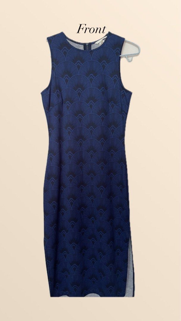 Blue midi dress (Category: Dresses) located in Caloocan City. Submitted by sieee08 (Listing ID 1327374329, Image 2). Description: - fits small - medium - no flaws - negotiable Brand Zalora .