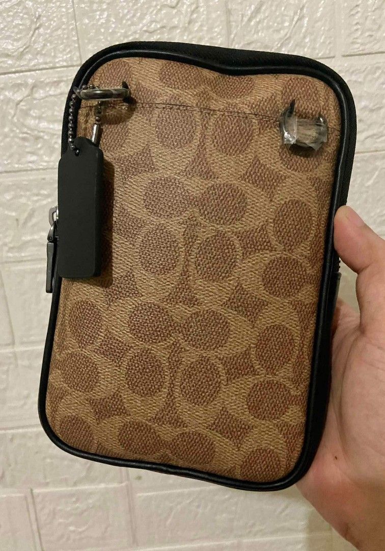 COACH ADEN CROSSBODY (Category: Luxury Bags & Wallets) located in Manila. Submitted by binone31 (Listing ID 1327367981, Image 2). Description: SELLING MY COACH ADEN CROSSBODY IN SIGNATURE CANVAS KHAKI C0912 FOR ONLY 6,995 FREE SHIPPING ✅ ORIGINAL SRP ₱24,250 ❌❌.