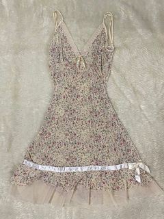 (Category: ) located in . Submitted by ___shewears (Listing ID 1327319174, Image 1). Description: .