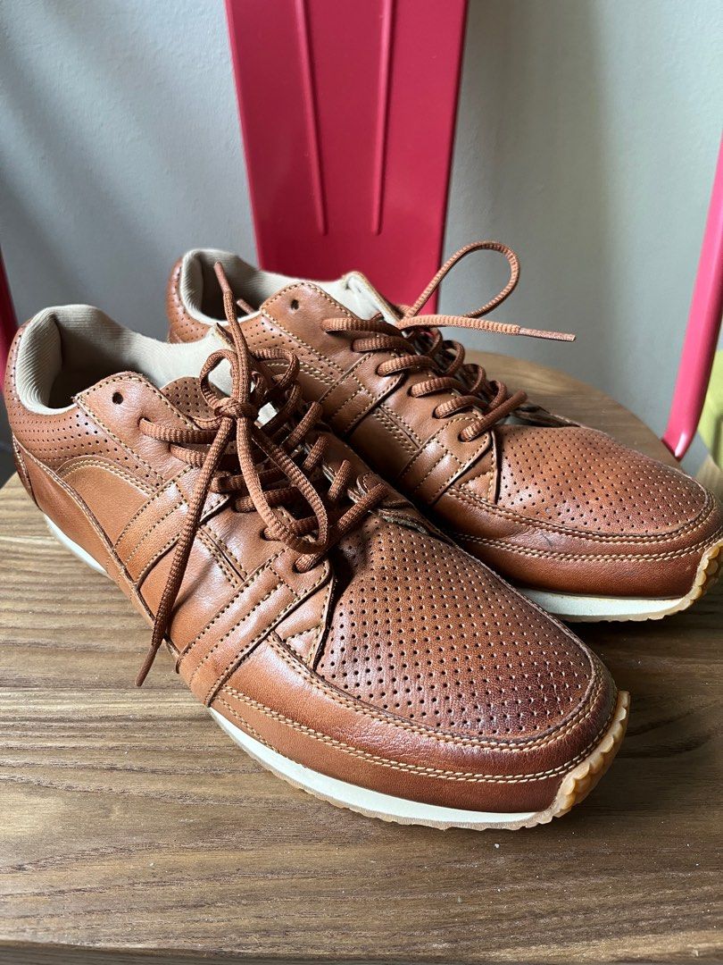 Hawkins sport shoes