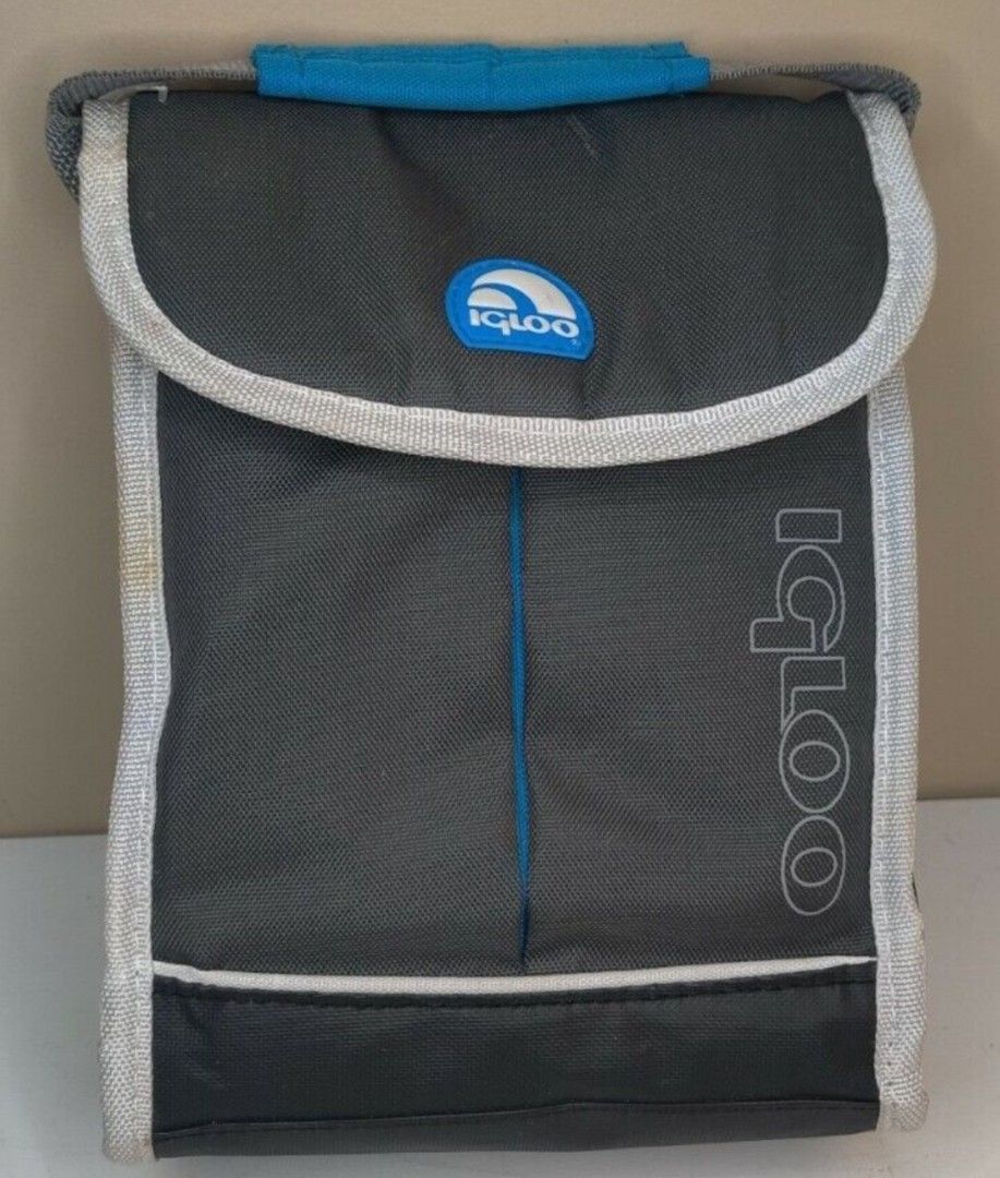 IGLOO Lunch Bag (Category: Food Organization & Storage) located in Quezon City. Submitted by uydaisy1979 (Listing ID 1327326276, Image 1). Description: .