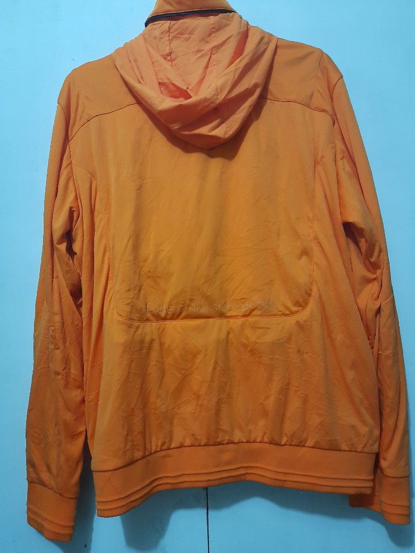 NETT JAKET ORANGE LE COQ SPORTIF X PEUGEOT MADE IN KOREA LICENSED BY DESCENTE