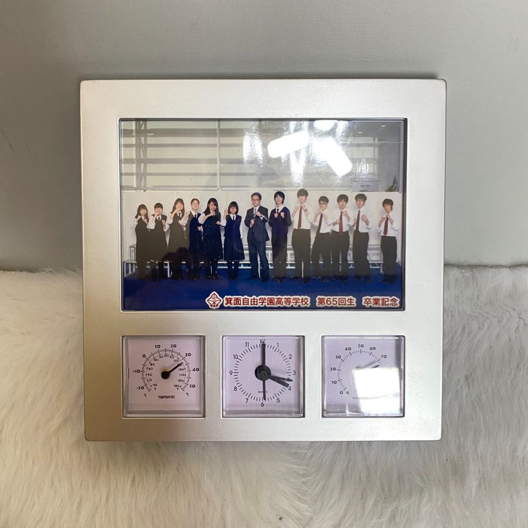 Japan Silver Photo Frame with Clock Thermo (Category: Frames & Pictures) located in Consolacion. Submitted by posh_avenue_home (Listing ID 1327242328, Image 3). Description: New with box. From Japan. 7" x 7"..