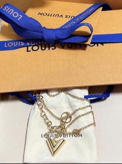 (Category: ) located in . Submitted by happinesscanbebought (Listing ID 1327215853, Image 1). Description: .