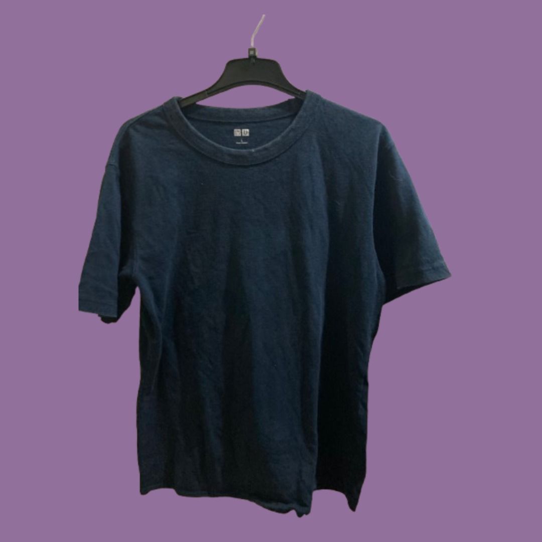MEN NAVY BLUE UNIQLO SHIRT (Category: Tshirts & Polo Shirts ) located in Manila. Submitted by mauvine (Listing ID 1327262364, Image 1). Description: For Meet-ups: - Brisk n' Brew - Xentro Mall Sta Ana - National Shrine of Our Lady of the Abandoned (Sta Ana Church) - Lemon Square Bakery Treats (Sta Ana) - Robinsons Place Manila - Lawson Paco - Puregold Makati.