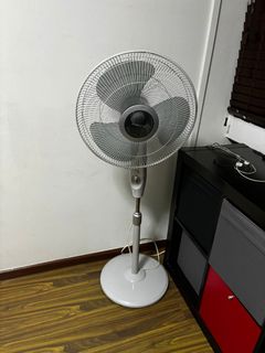 (Category: ) located in . Submitted by primade (Listing ID 1327214299, Image 1). Description: .
