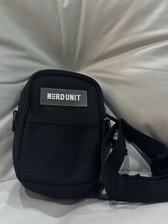 Affordable nerdunit For Sale Sling Bags Carousell Malaysia