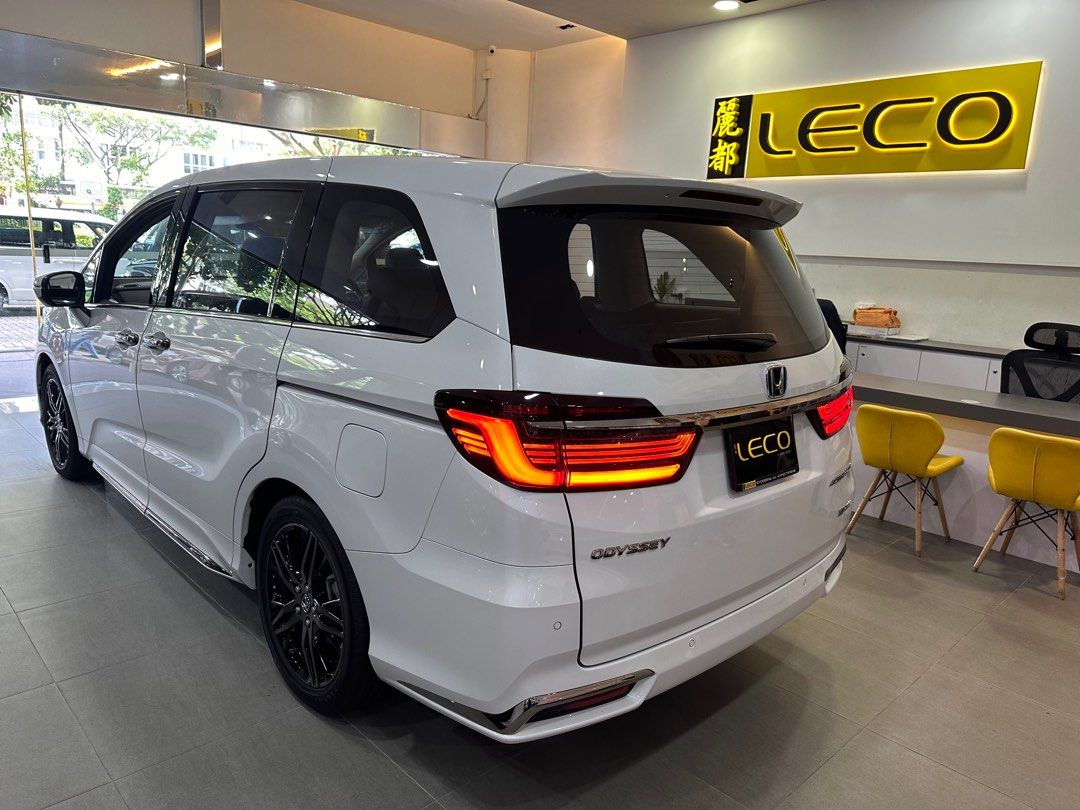 New Honda Odyssey eHEV 2.0l ( Absolute EX)62872683191811112