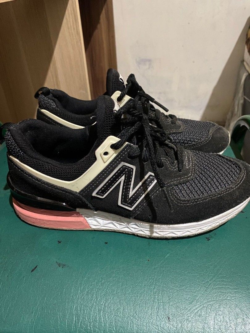 New Balance 574 sport black series, Fesyen Wanita, Sepatu di Carousell