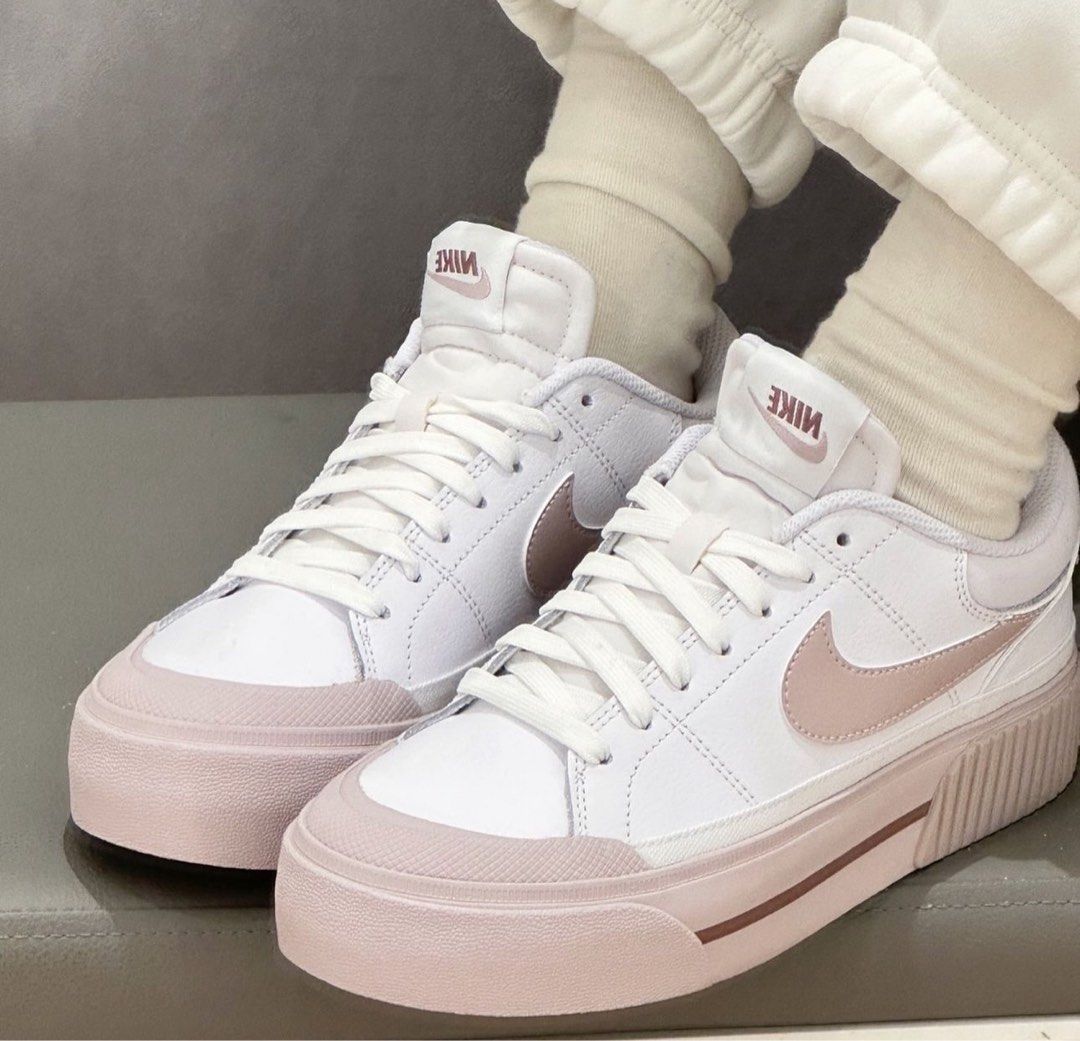 nike court legacy mule outfit