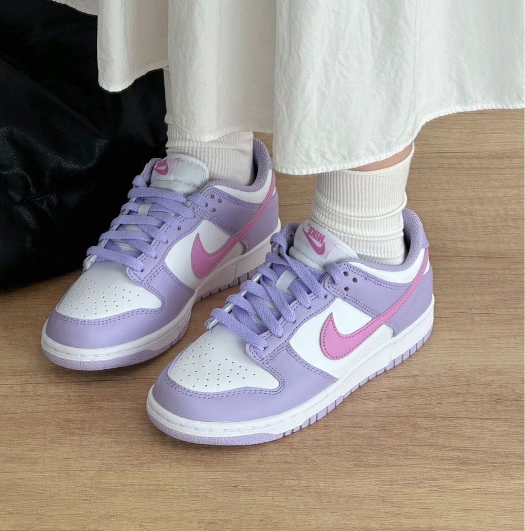 nike dunk low berry
