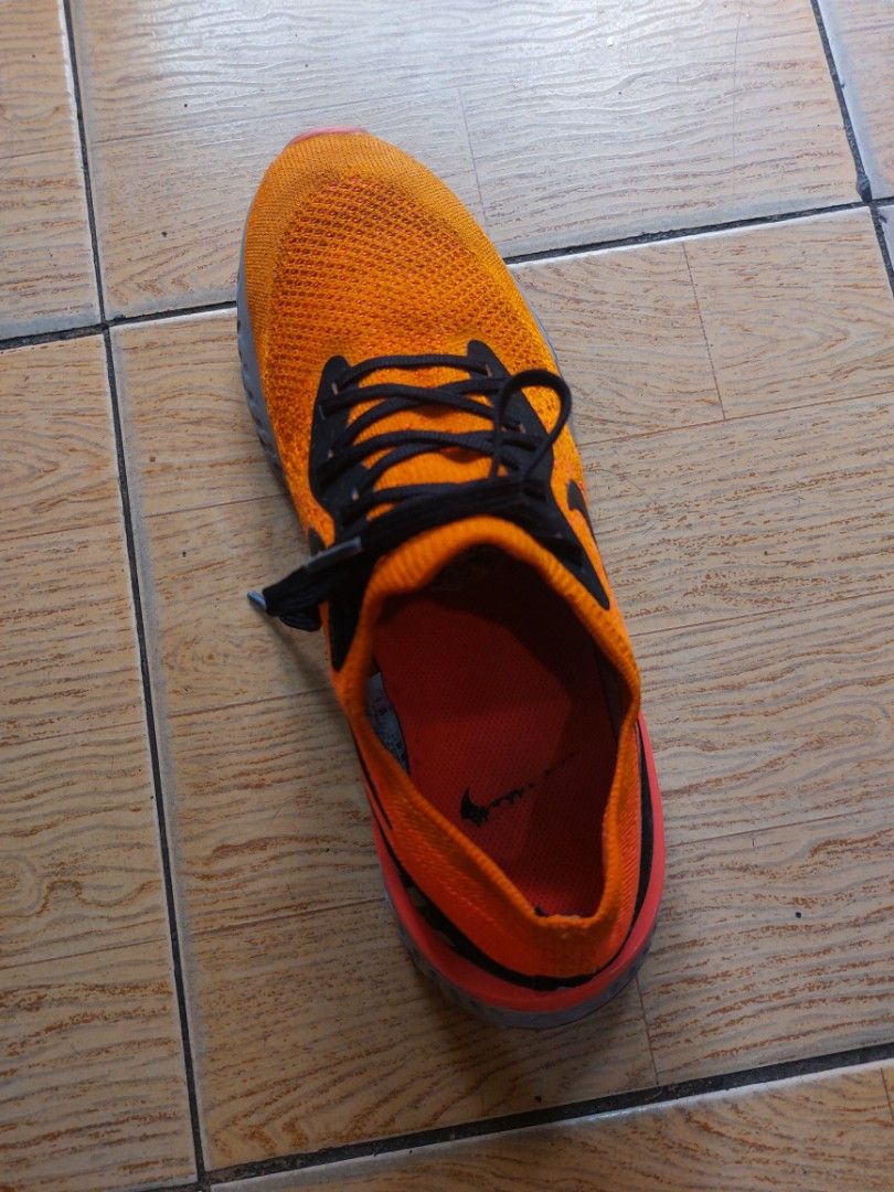 Nike Epic React Flyknit 'Cooper Flash' Men's Running Shoes(27.5 cm) (Category: Sneakers) located in Baguio. Submitted by brand_master (Listing ID 1327362146, Image 3). Description: Authentic Nike Epic React Flyknit 'Cooper Flash' Men's Running Shoes Size 9.5 US/27.5 cm/43 Europe Slightly used Thick outsole No box No issue In excellent condition.