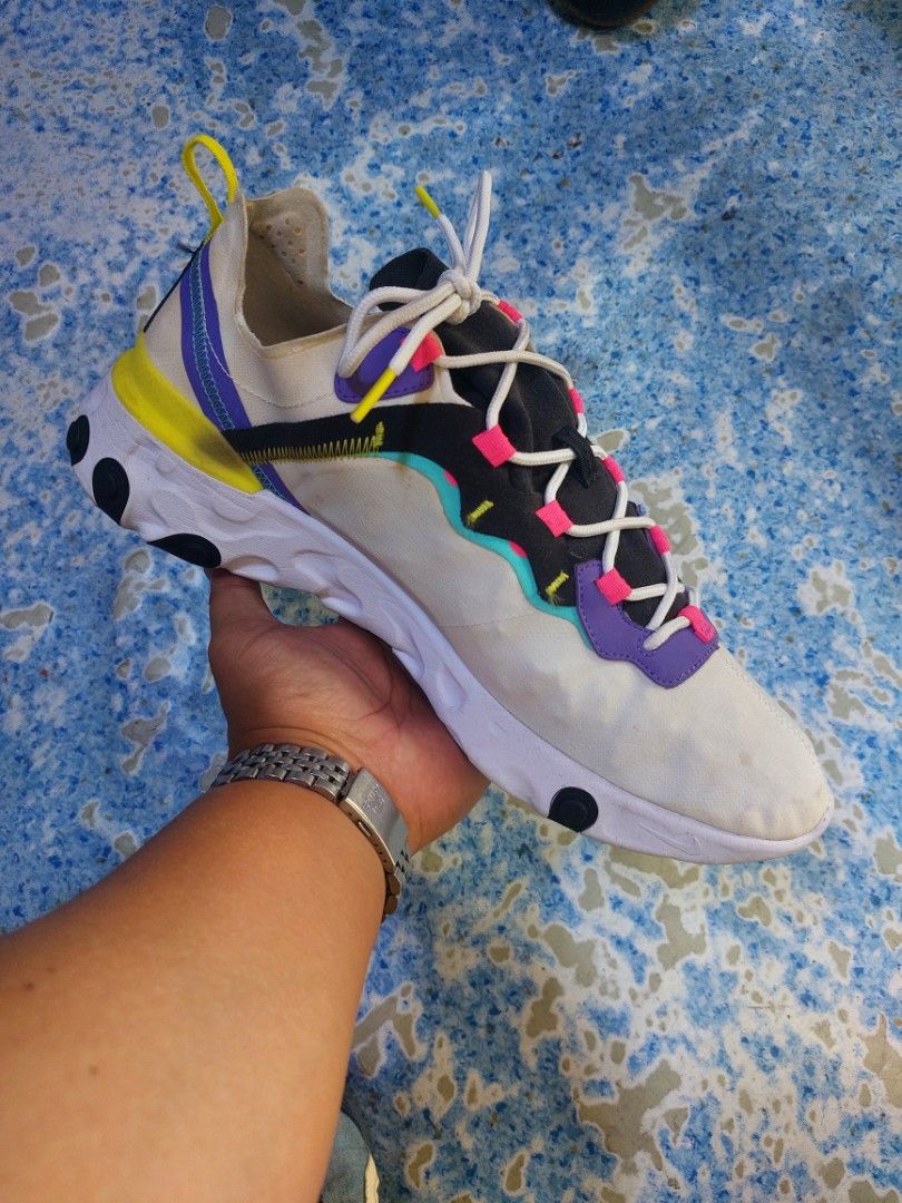 nike react element 55 white hyper pink