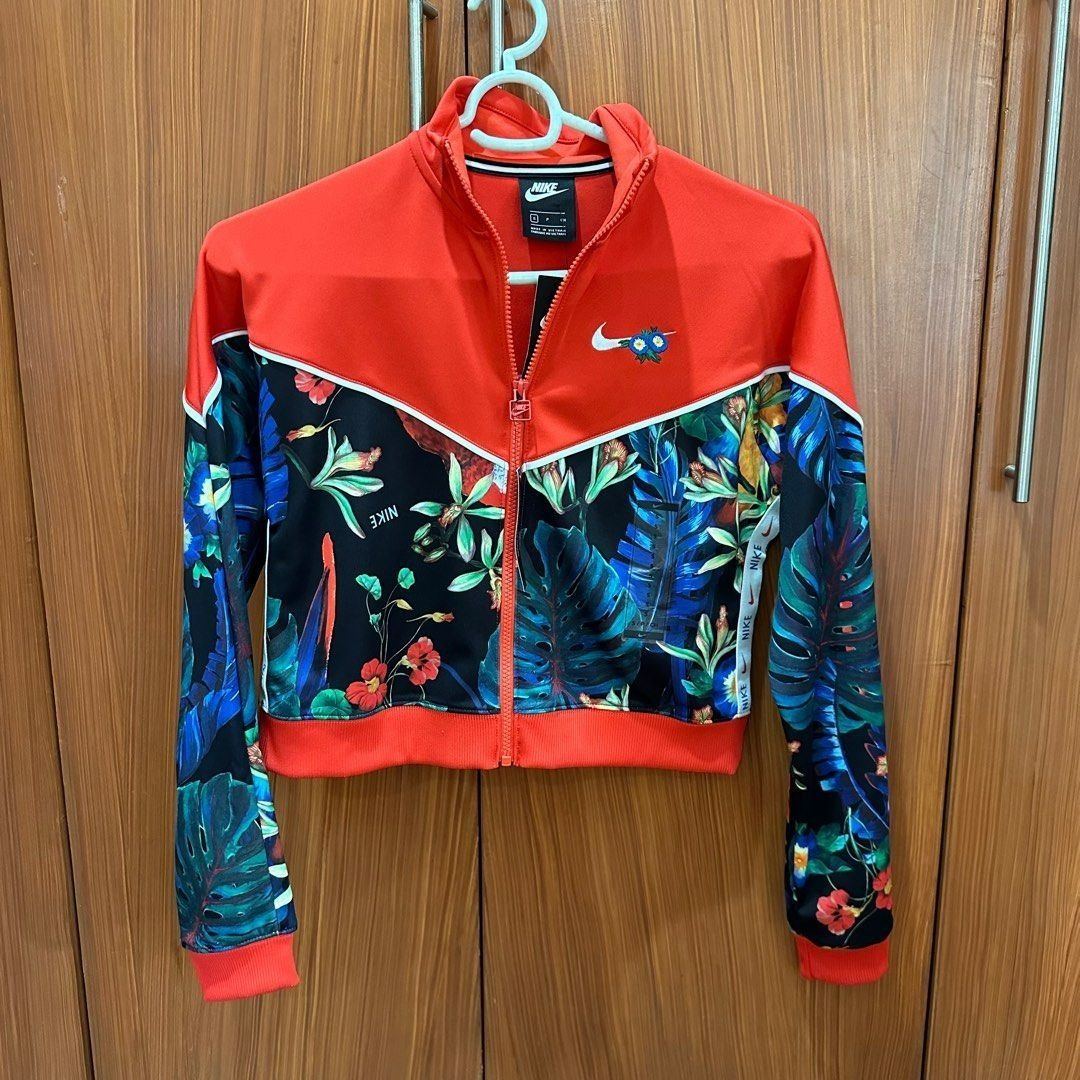 Nike red floral jacket hotsell