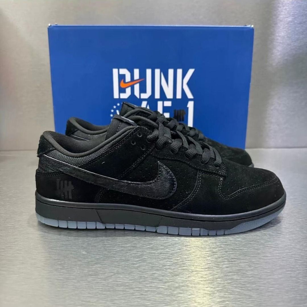 NIKE×UNDEFEATED DUNK Low SP 5 ON IT ブラック UNDEFEATED × Nike