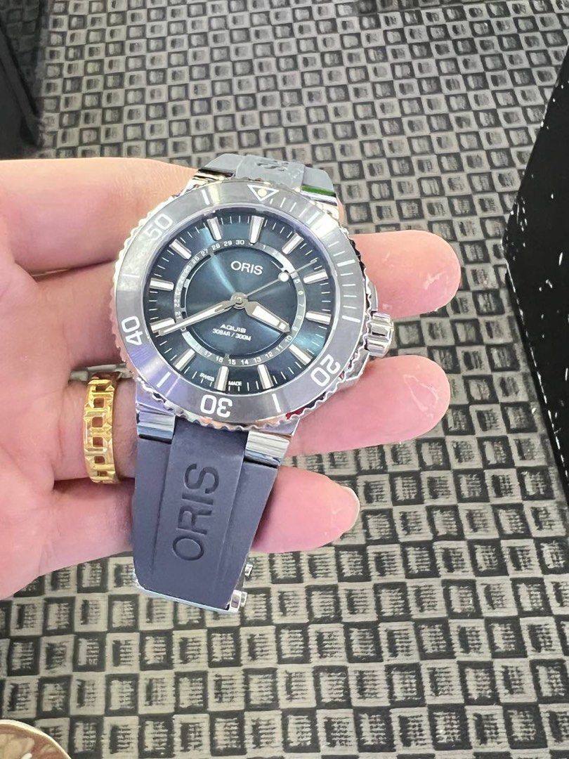 ORIS AQUIS SOURCE OF LIFE SWISS MADE LIMITED EDITION AUTOMATIC DIVERS 300M 7730 4125 Men s Fashion Watches Accessories Watches on Carousell
