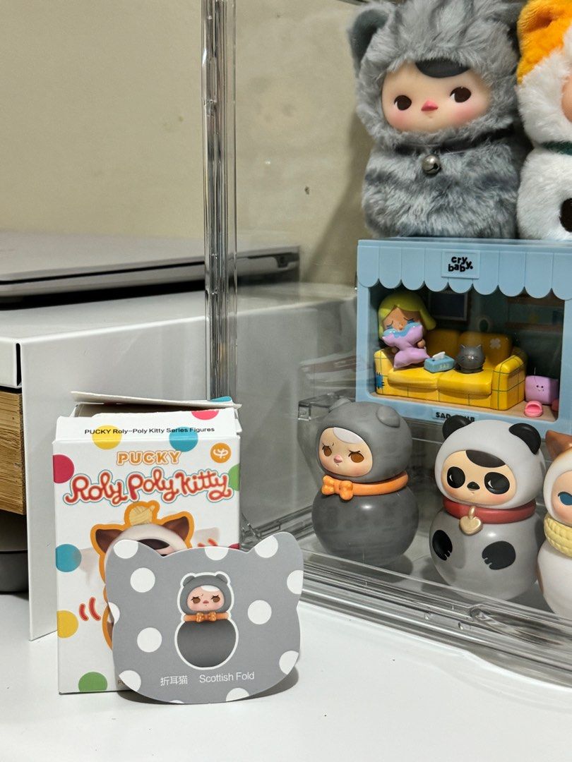 POP MART Pucky Roly Poly Kitty Figure (Category: Designer & Blind Box Toys) located in Quezon City. Submitted by sa_cci (Listing ID 1327314516, Image 2). Description: WTS/LFT ROLY POLY KITTY FIGURE - SCOTTISH FOLD opened box but sealed foil RFS/RFT: Dupe 🥺 Kakabili lang kahapon sa SG 🇸🇬 ₱600 or Trade •Siamese •Siberian •Devil •Sphynx •Bengal Willing to add if ever ☺️ 📍Mandaluyong City.
