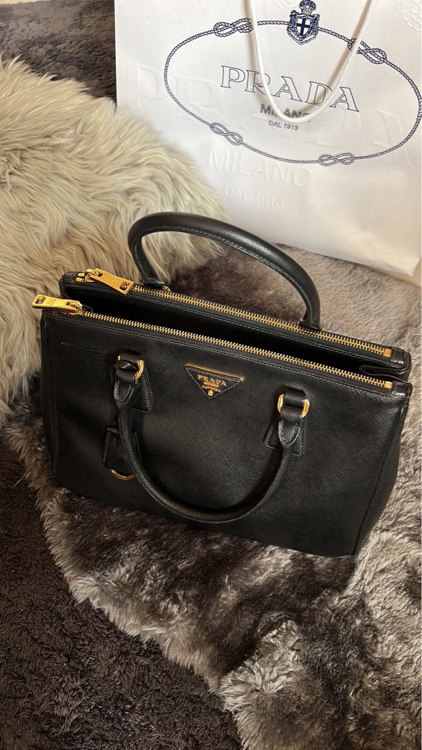 Prada Saffiano BN1801 2ways bag Luxury Bags Wallets on Carousell