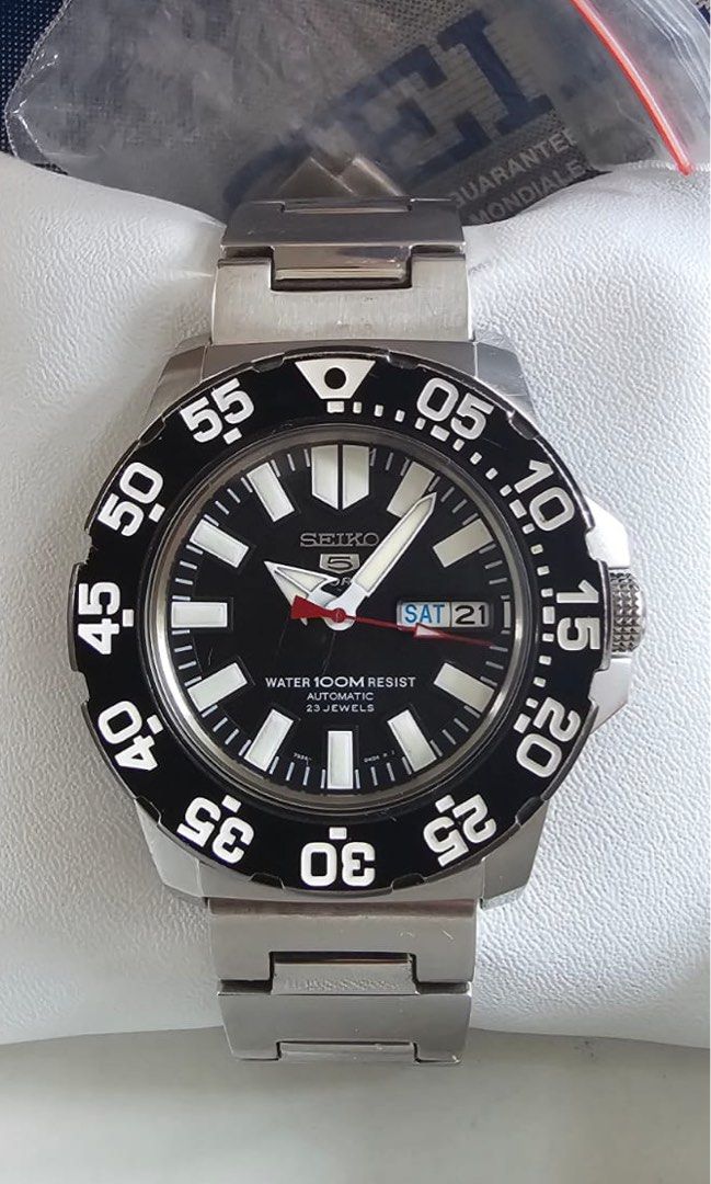 Preloved Seiko 5 Sport Baby Monster SNZF51K1