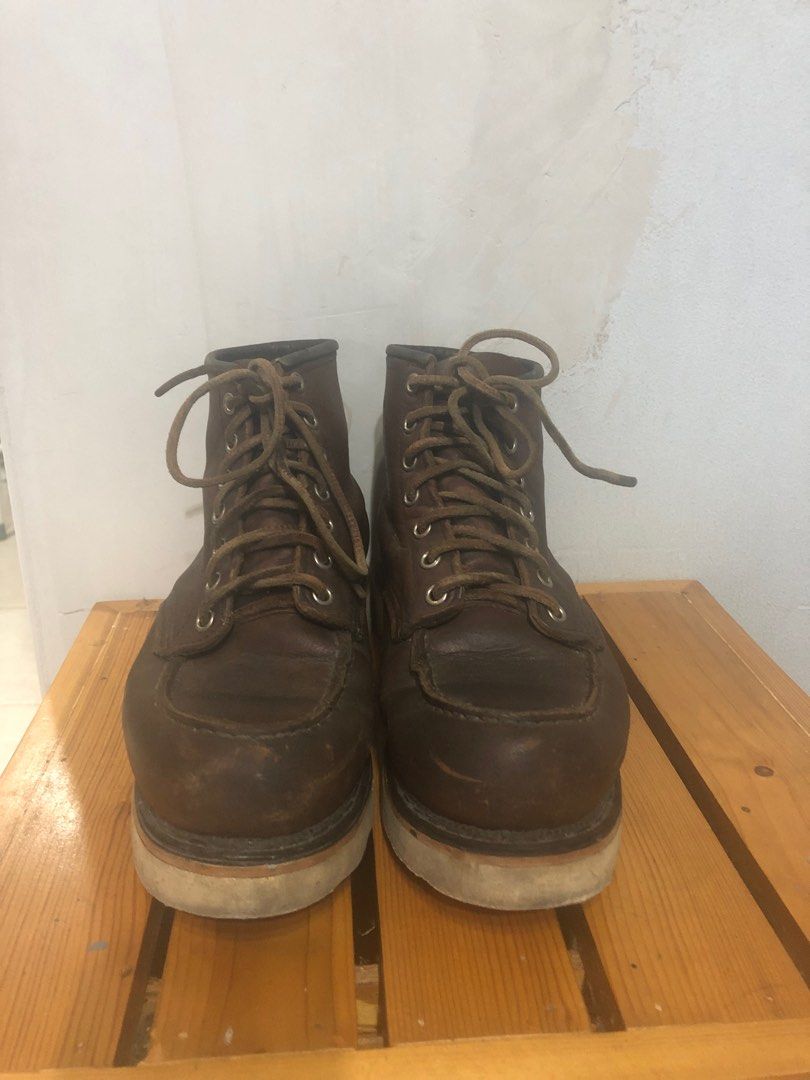 RED WING 8138 (Category: Boots) located in Kulai. Submitted by madie5573 (Listing ID 1327355708, Image 1). Description: RED WING 8138 CLASSIC MOC BRIAR Size 7 USA 6 Uk Made In Usa Colour Brown.