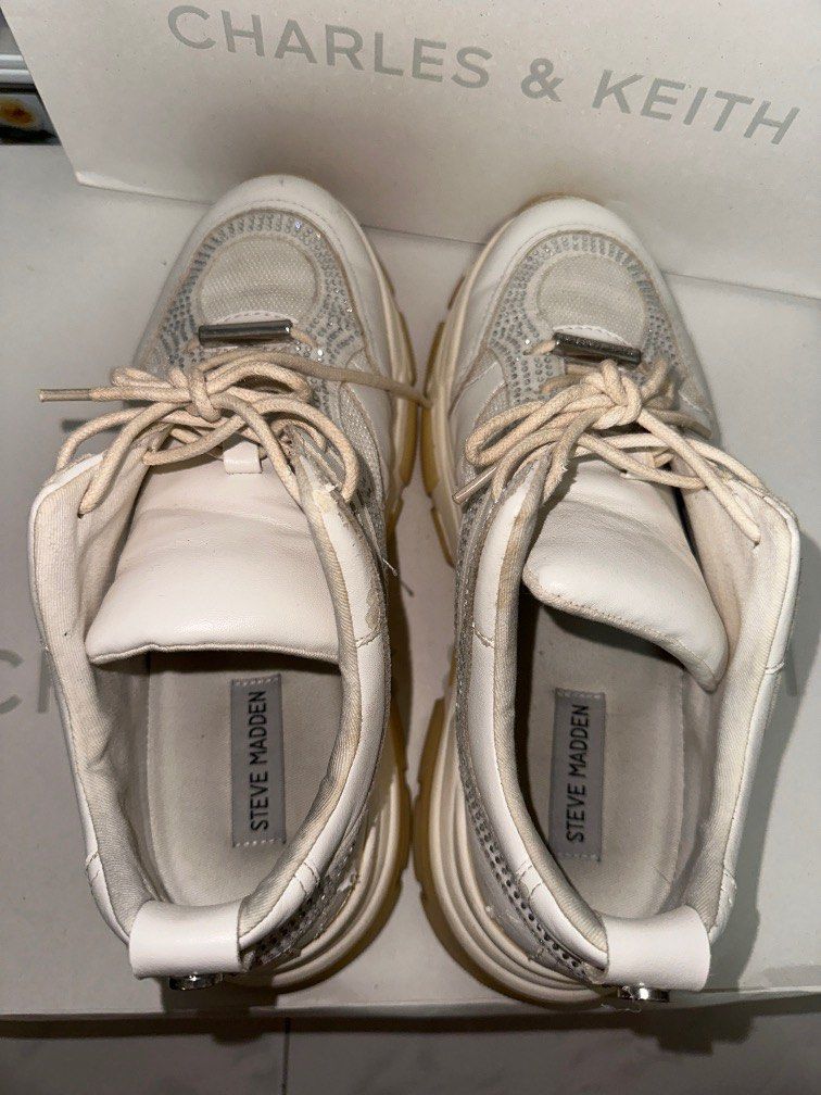Shoe 11 Steve Madden White Size 265 Women s Fashion Footwear Sneakers on Carousell