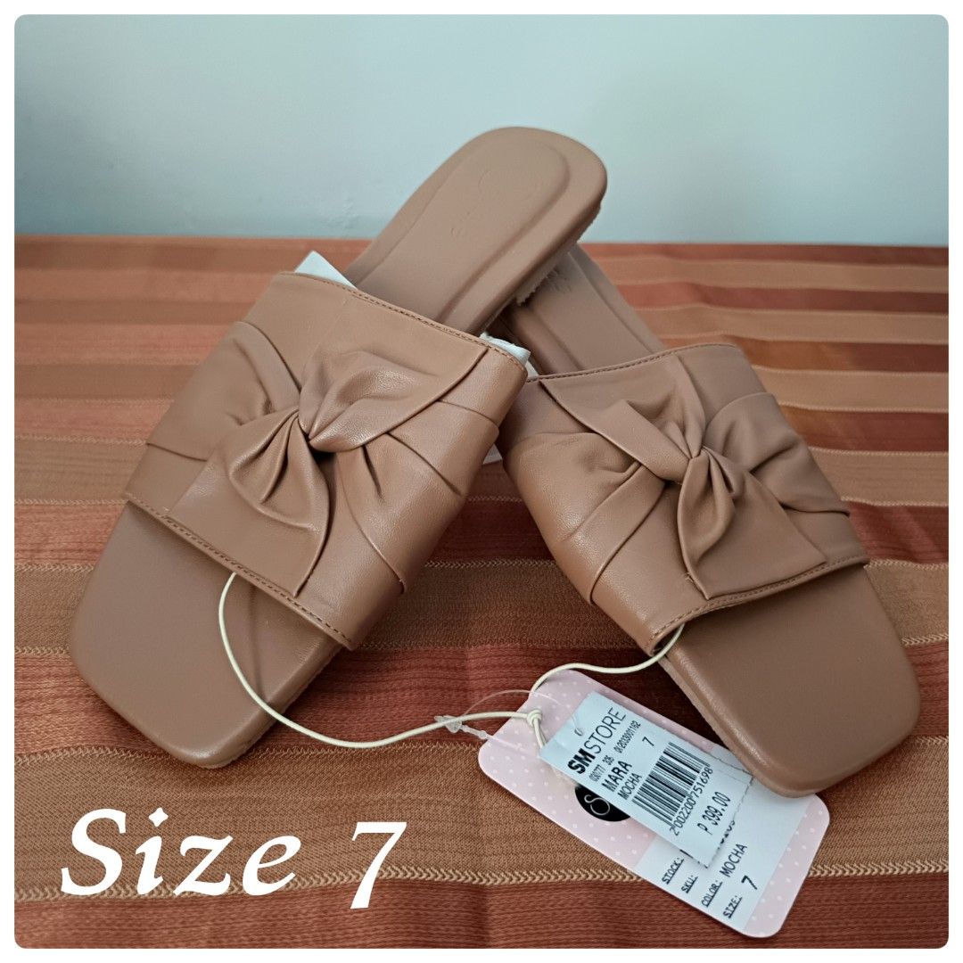 Solemate sandals brandnew Women s Fashion Footwear Flats Sandals on Carousell