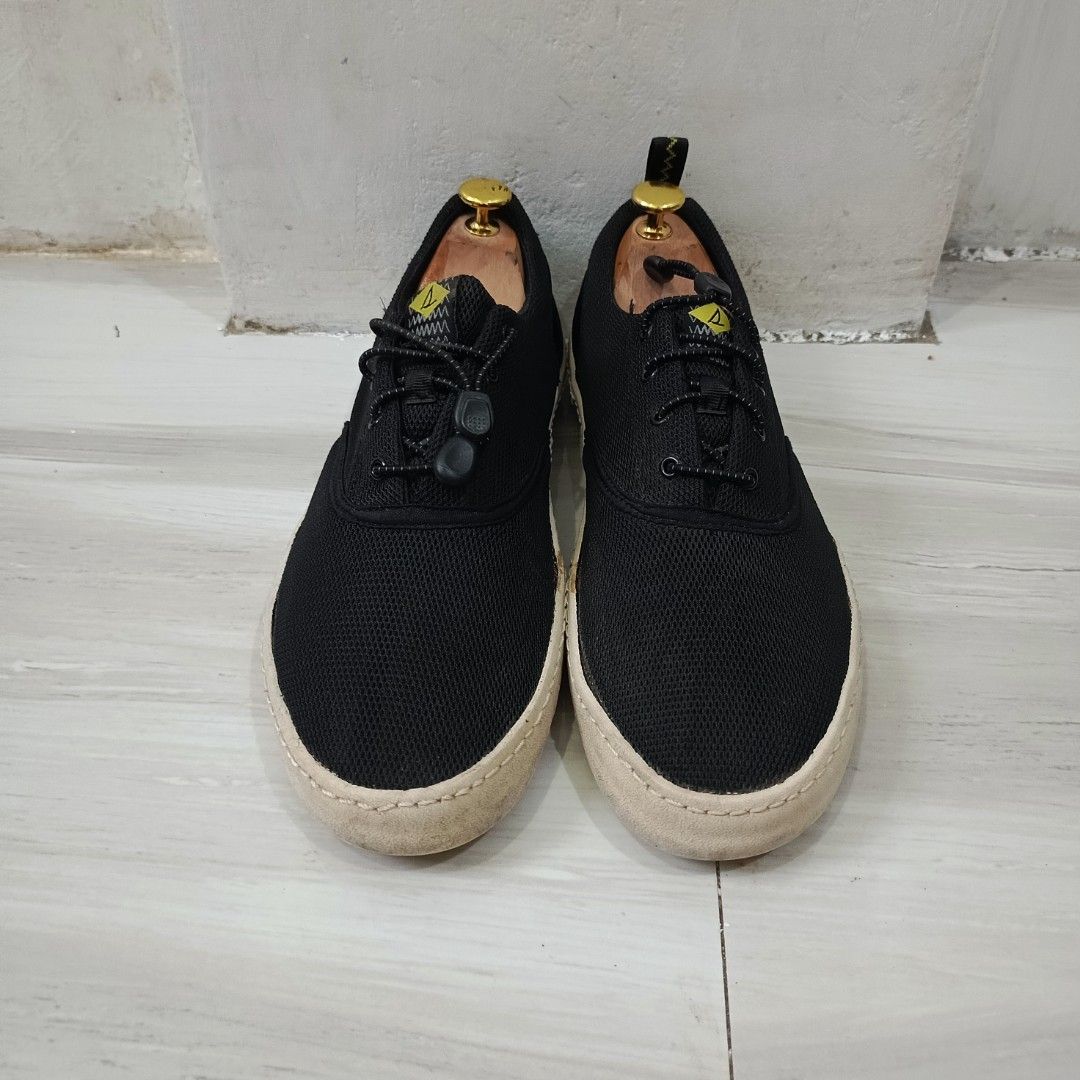 Sperry Canvas Topsider Shoes Size 10 Men s Fashion Footwear Sneakers on Carousell