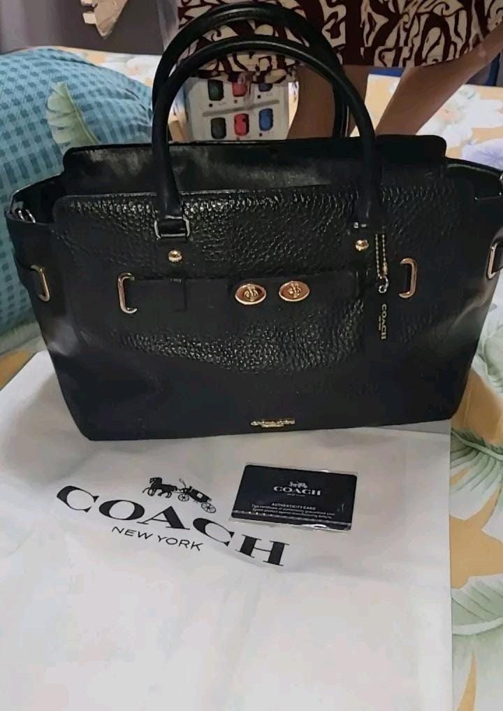 Tas coach swagger original Barang Mewah Tas Dompet di Carousell
