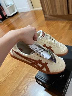 （分類：）位於 。 由 raket_jes21 提交（商品編號 1327335348，圖片 1）。簡介： 。