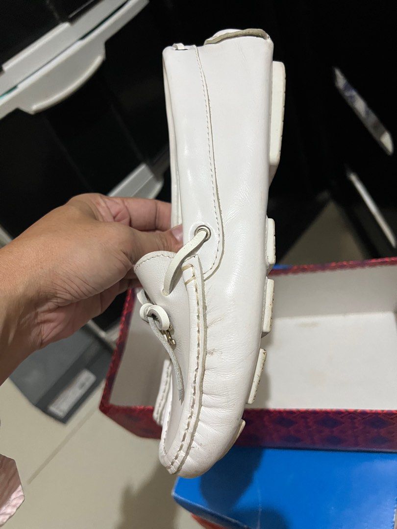 Tory burch loafers (Category: Loafers) located in Lucena. Submitted by thriftzone (Listing ID 1327318349, Image 2). Description: Tory burch loafers .