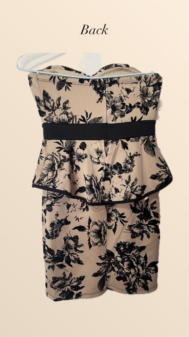 Tube Dress (Category: Dresses) located in Caloocan City. Submitted by sieee08 (Listing ID 1327373833, Image 2). Description: - fits small to medium - no flaws - shipping via lalamove or jnt - mop: gcash - negotiable ! rfs: decluttering Brand Zalora Size Free Size.
