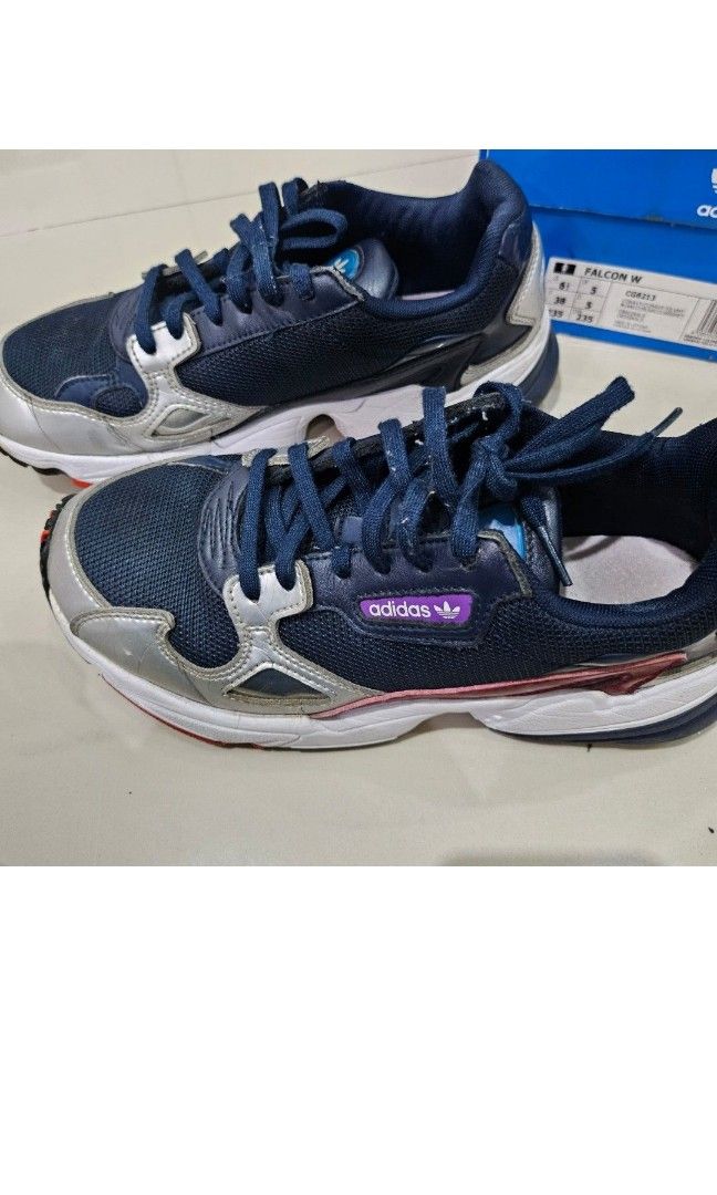 Adidas falcon kylie jenner harga sale