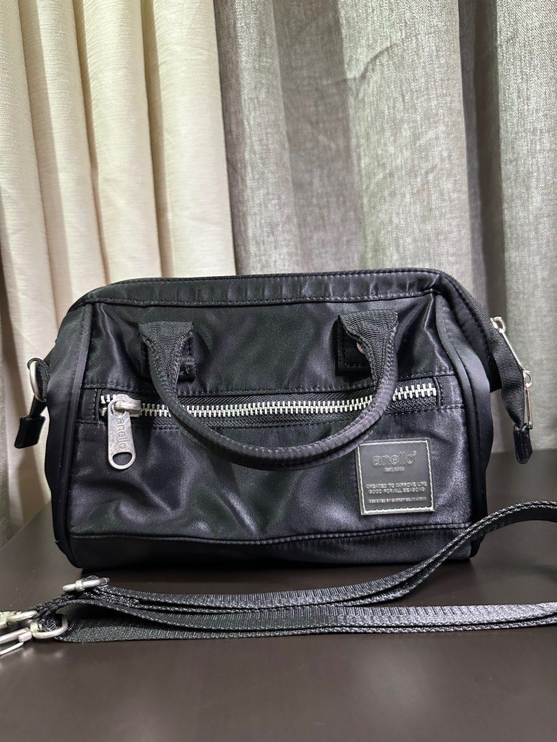 Anello - Sabrina 2way Shoulder Bag (Category: Shoulder Bags) located in Manila. Submitted by nikx2222 (Listing ID 1327543184, Image 1). Description: Anello Sabrina 2way Shoulder Bag ✅ Original ✅ Actual photo posted ‼️ MOP : BDO or COD only.