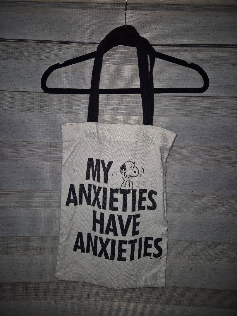 Anxious Snoopy Tote Bag (Category: Tote Bags) located in Quezon City. Submitted by offthesehands (Listing ID 1327520723, Image 2). Description: Color: Black Handle, White Canvas Type: Tote Bag - Canvas Material Size: Medium Usage: Used paminsan-minsan lang before, but I haven't used it na since I have "too many tote bags" daw RFS: "too many tote bags" DM if interested | Will only entertain questions related to the item.