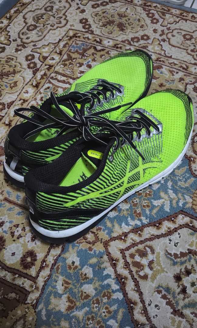 Asic Gel Lyte 33 v3 Running Shoe Green Men s Fashion Footwear Sneakers on Carousell
