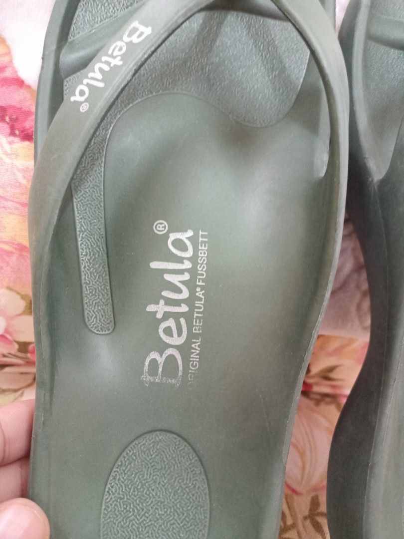 Betula Eva Fussbett Men s Fashion Footwear Flipflops and Slides on Carousell