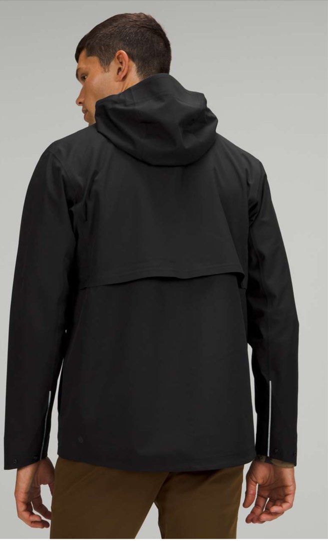 BNWT Lululemon Outpour StretchSeal Jacket Size XS UP 390 Men s Fashion Coats Jackets and Outerwear on Carousell