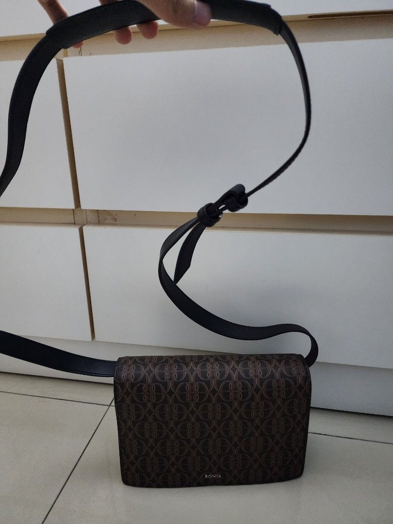 Bonia La Luna Crossbody Bag, Luxury, Bags & Wallets on Carousell