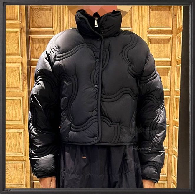 Brand New Moncler Beryl Short Down Jacket Dark Blue Women s Fashion Coats Jackets and Outerwear on Carousell