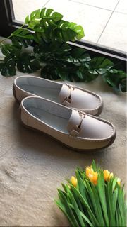 (Category: ) located in . Submitted by SrinyeStyle.ph (Listing ID 1327496575, Image 1). Description: .