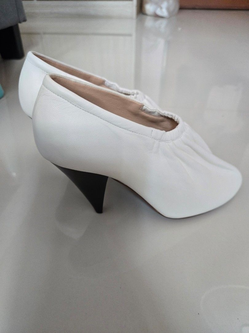 CELINE RESORT 2017 PHOEBE PHILO WHITE ELASTIC HEELS