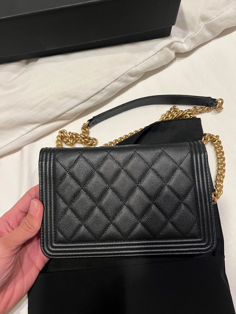 Chanel Le Boy Wallet On Chain WOC (Category: Luxury Bags & Wallets) located in Pateros City. Submitted by juwlgaga (Listing ID 1327514945, Image 3). Description: You dont explain Chanel. Chanel explains itself!! Le boy style, WOC, gold hardware! Mas fresh pa sayo charot!! Bought from Prague. Microchip, complete from dustbag, box, paperbag, and receipt. Offer your price. Open for meetups for security and safety. High value item, best to check in p
