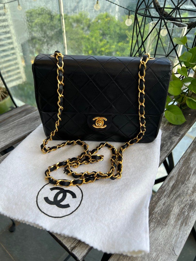 Chanel Vintage Mini Square 20cm
