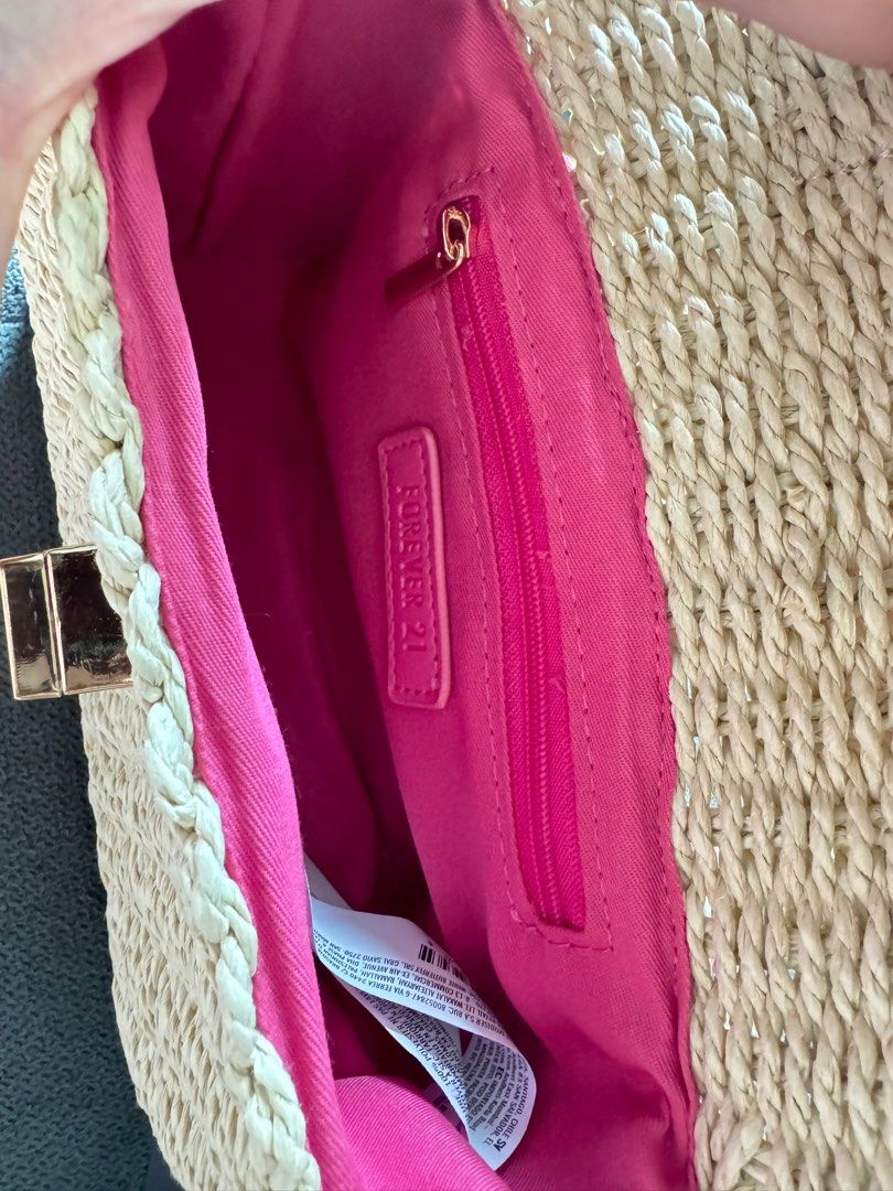 ContrastTrim Basketwoven Crossbody Bag, Women's Fashion, Bags & Wallets, Shoulder Bags on Carousell