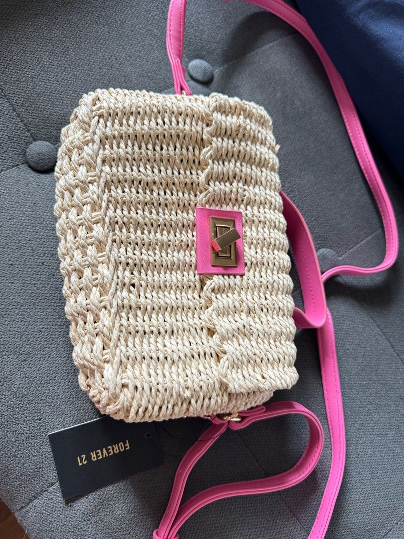 ContrastTrim Basketwoven Crossbody Bag, Women's Fashion, Bags & Wallets, Shoulder Bags on Carousell